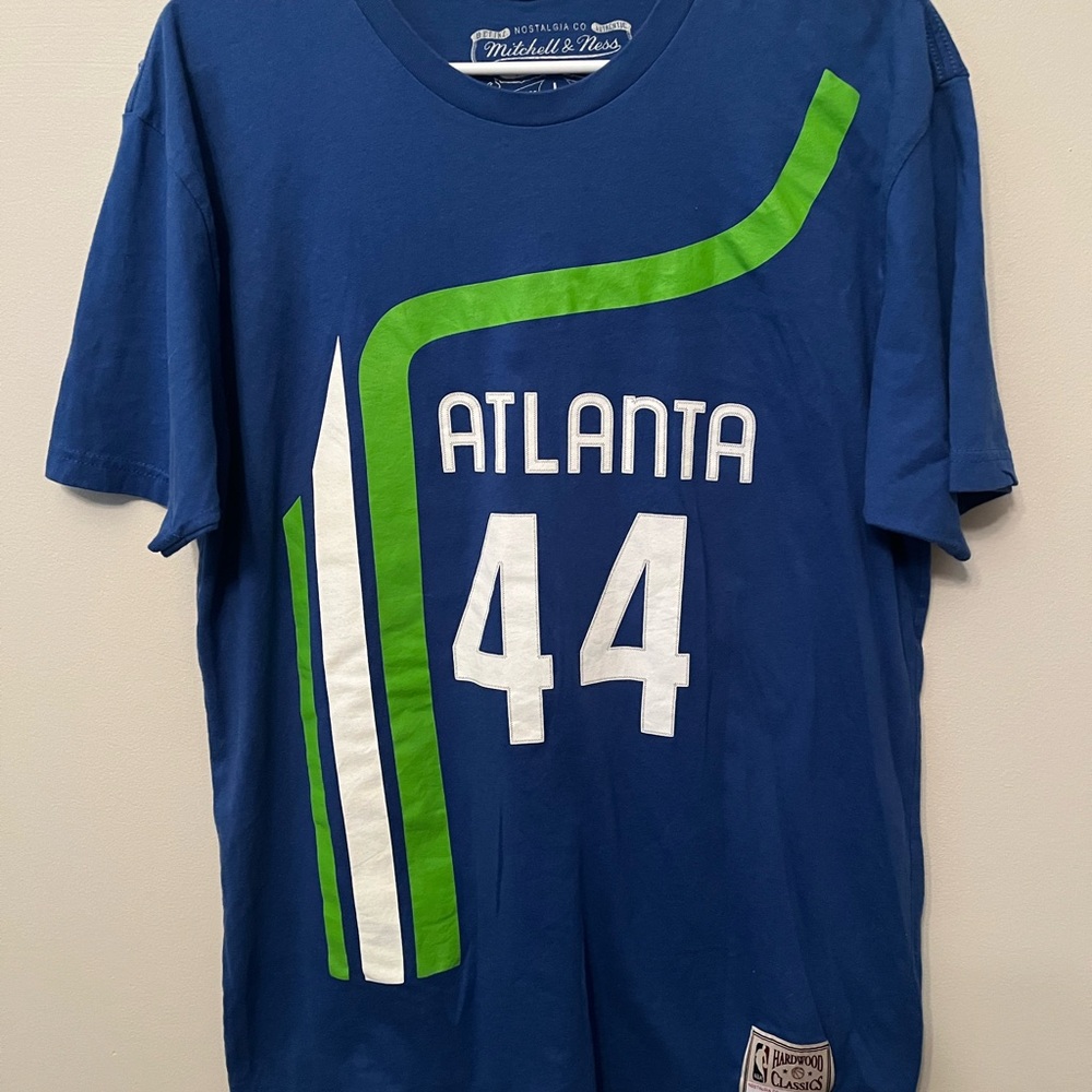 Mitchell & Ness Blue and Green Atlanta Tee